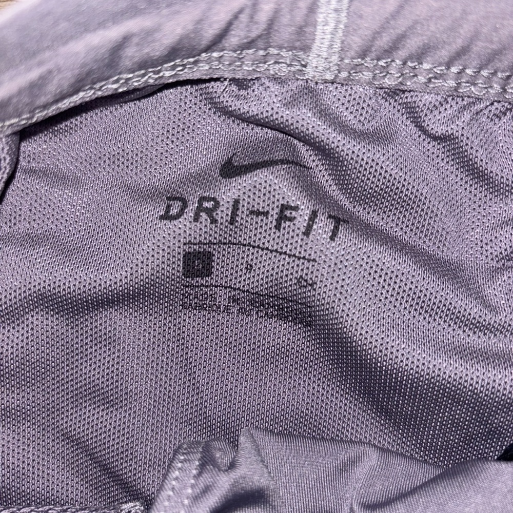 Nike Men's Gray Athletic Shorts - Picture 3 of 3